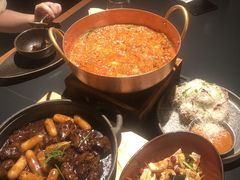 -Ameigo梅果·云贵川bistro(长宁来福士店)