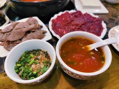 -乳仔牛牦牛汤锅 烤羊排(松潘古城店)