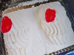 -红宝石·鲜奶小方·海派西点房(控江店)