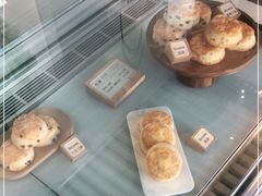 -SKROLL卡特司库·蛋糕定制·生吐司·司康(古北程家桥店)