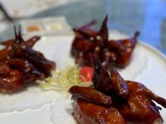 -景月阁空中食府(希尔顿酒店)