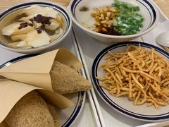-正南齐北·老街糯米团(洪崖洞店)
