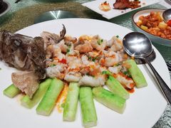 蒜香古法蒸老虎斑-北京厨房(SKP店)