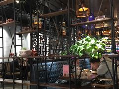 大堂-粤色·老广州茶餐厅(河南商会大厦店)