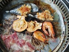 -海吃海喝海鲜烤肉餐厅