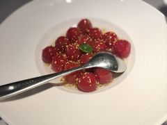 -毛家饭店·30年融合新湘菜(汉峪金谷店)
