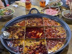 -正南齊北重庆老火锅(光华村直营店)
