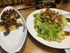 -海派美食·家宴海鲜青岛菜·石锅鲽鱼头(东方城店)