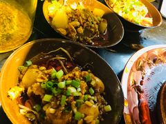 -巴四老城区炭火蛙锅(张江店)