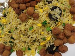 黑松露鹅肝炒饭-广州文华东方酒店·江-由辉师傅主理