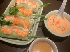 -大头虾越式风味餐厅(光明广场店)