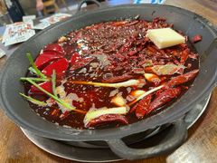 -黄潇洒老火锅(九眼桥宏济巷店)