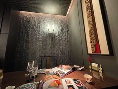 -海派悦庭·海胆烧麦·新融合菜(凯德广场店)
