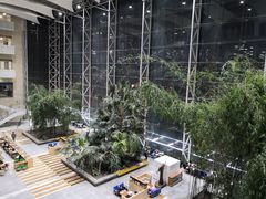 -吉林大学前卫南区中心图书馆