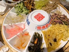 -怪噜范·老贵阳街头名小吃(汇金星力城店)