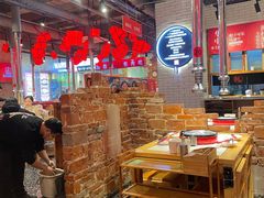 大堂-么肆烤肉·中式自助·烤肉大排档(街道口季佳PAI店)