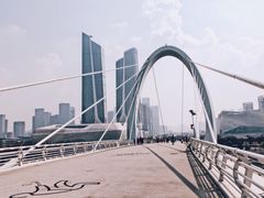 -南京眼步行桥