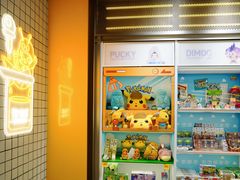 -泡泡玛特POPMART(上海环球港店)