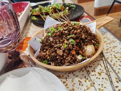 -小董哥烤串·爆汁大油边(故宫店)