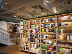 -猫的天空之城概念书店(北戴河蔚蓝海岸店)