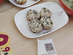-小杨生煎(金山百联购物中心3楼店)