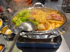部队火锅-哈哈碳都·牛肋条无限自助烤肉(台江万达店)