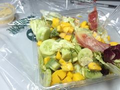 -果之满满鲜榨果汁(科技产业大厦店)