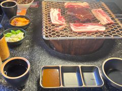 -松渡·鲜肉泥炉烤肉(时代天街店)