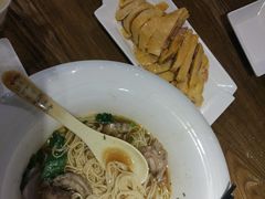 -哇蛙牛功夫面渝都料理(龙阳广场店)