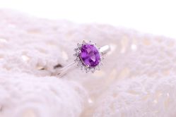 -威德钻石-克拉钻大本营(南京东路店)