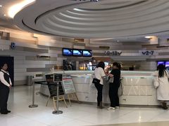 等候区-万象影城(杭州万象城IMAX激光店)