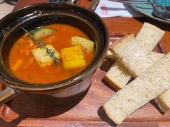 -CRAZYONES西班牙海鲜饭(上海美罗城店)