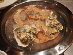 -黑金·寻焰自助百汇·烤肉·火锅(中街店)