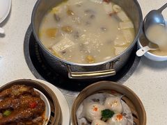 -煲王粤菜餐厅(中侨中心店)