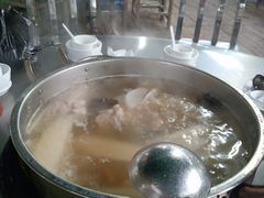 -阿婆东山羊肉店(鸿港海鲜批发市场店)