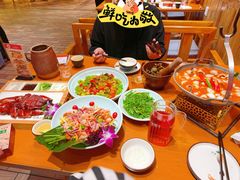 -老滇山寨•云南特色菜•地方菜•民族风情歌舞表演(金碧店)