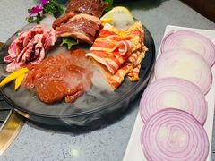 -金迈圆烤肉餐厅(维多利店)