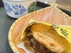 -穆得·老周家牛肉烧饼(普利街店)