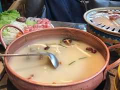 鸭架火锅-三人行骨头王火锅(长寿店)