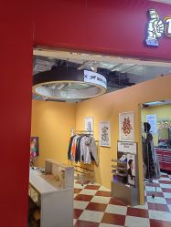 -Devilhands Barbershop男士理容店