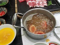 -红鼎豆捞·非遗鲍皇汤火锅(宝丰路店)