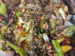 -金渝海鲜烧烤万州烤鱼店