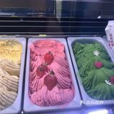 阳光明媚的节日,美味作伴