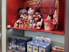 -泡泡玛特POPMART (北京超极合生汇店)