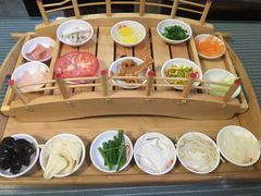 蝴蝶之梦过桥米线-双桥园·云南过桥米线(古城南门店)