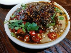 -东巴婆婆云南鱼豆花火锅(大东门店)