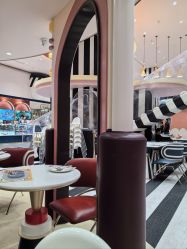 -奈尔宝家庭中心·亲子餐厅(鄞州万达店)