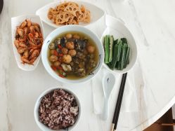 -玥奢国际母婴护理中心(滨江宝龙店)