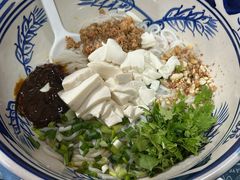 -蜗牛小馆醉乡民谣云南菜(惠新西里店)