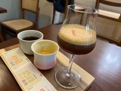 -SAFARI COFFEE